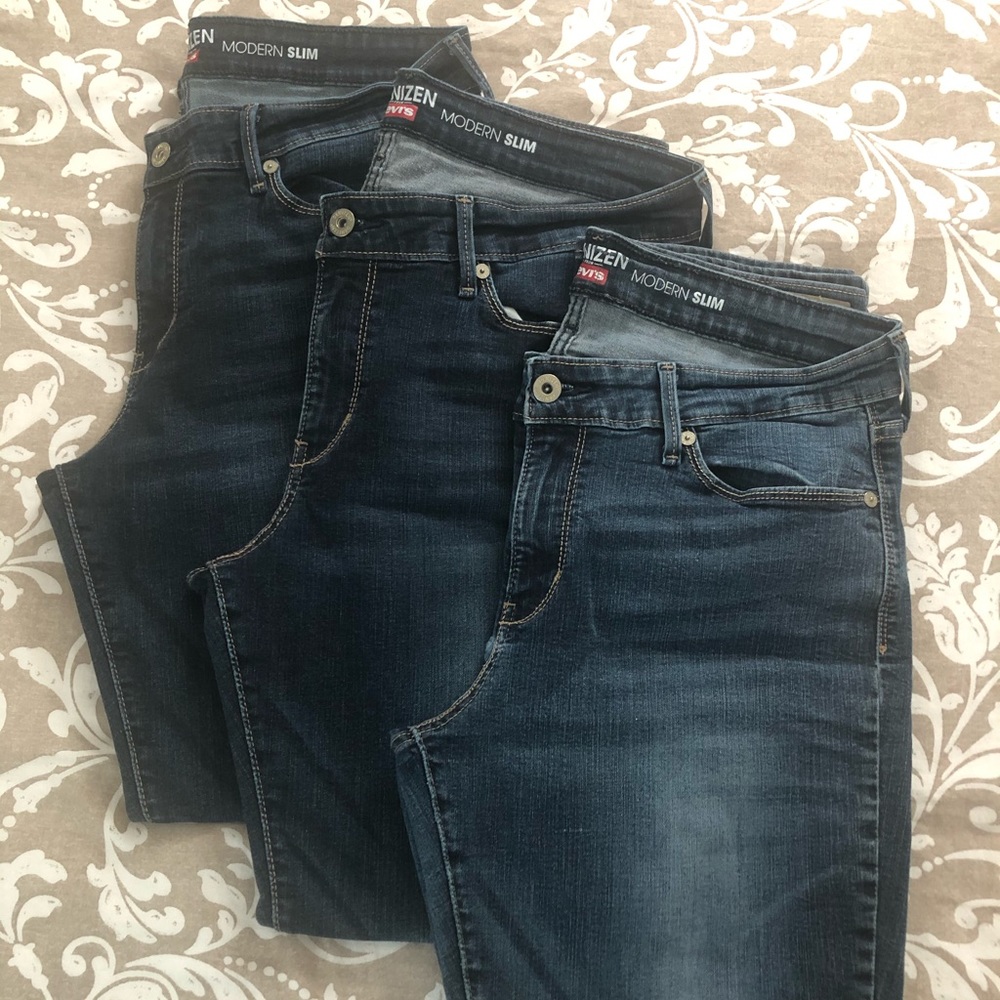 3 pair Denizen Levi’s mid-rise slim size 14 jeans